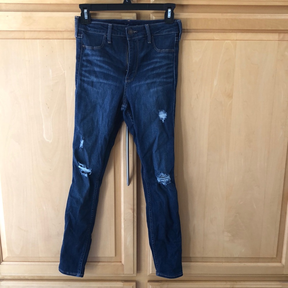 Hollister dark wash jeans